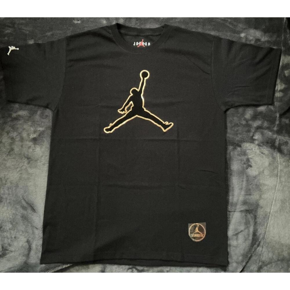 Air Jordan T-Shirt Short Sleeve Size Large Black W Velvet Logo Mens New